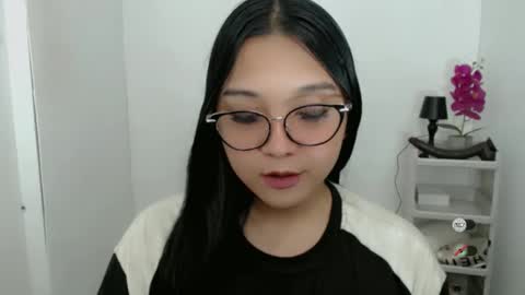 Snapshot of alisa_kiss_ chatting on 04-12-26, 04:12 Shanti xhey online show from 04-12-26, 04:12