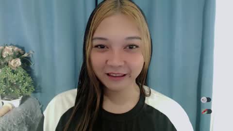 Shanti xhey online show from 05-19-26, 03:18