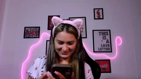 Alisa online show from 06-19-26, 02:21
