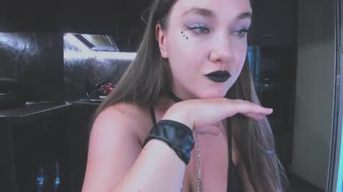 Snapshot of alisaxfox chatting on 07-04-26, 09:37 Alisa online show from 07-04-26, 09:37