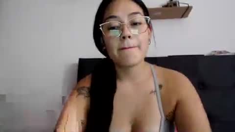 alisha_9997 online show from 08-02-26, 10:52