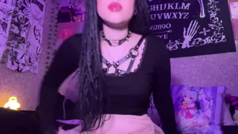 alisha_sky_ online show from 05-25-26, 08:31