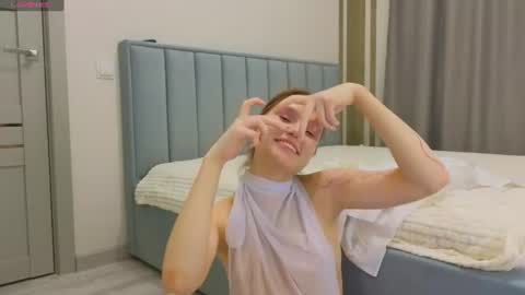 Alisia online show from 07-28-26, 07:39