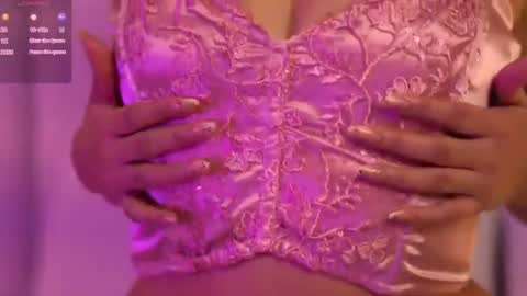 Snapshot of alison_collins_ chatting on 07-14-26, 10:48 Alison online show from 07-14-26, 10:48