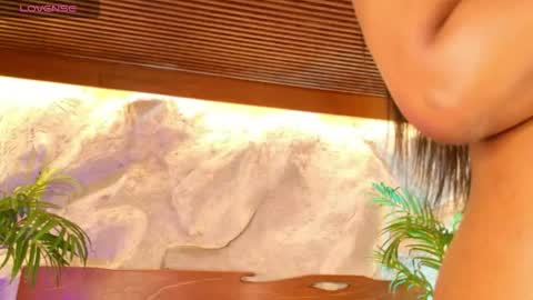 Alison Moon  online show from 05-20-26, 11:00