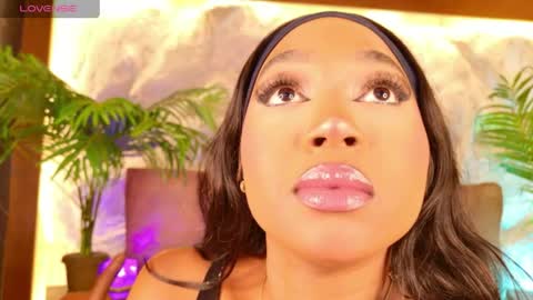Alison Moon  online show from 05-21-26, 10:06