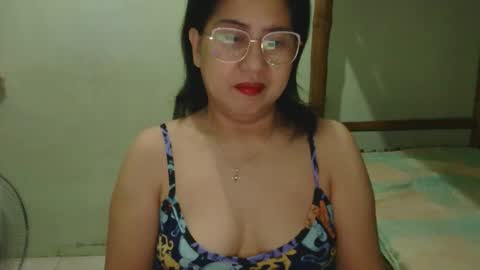 alissalove18 online show from 04-17-26, 09:07