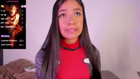 Snapshot of alissarose_1 chatting on 04-14-26, 01:44 alissarose_1 online show from 04-14-26, 01:44