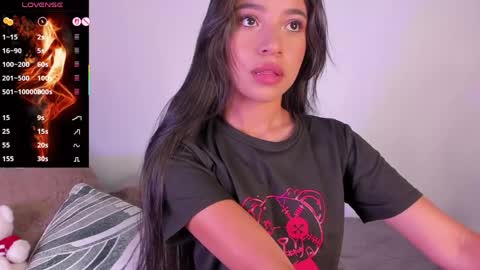 Snapshot of alissarose_1 chatting on 04-15-26, 12:28 alissarose_1 online show from 04-15-26, 12:28