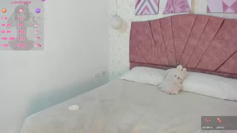 Alisse online show from 04-23-26, 01:02