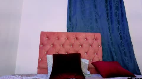 Snapshot of alisson0002 chatting on 07-07-26, 11:14 alisson0002 online show from 07-07-26, 11:14
