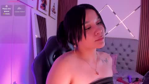 Snapshot of alisson_sanders chatting on 05-11-26, 04:04 Alisson online show from 05-11-26, 04:04