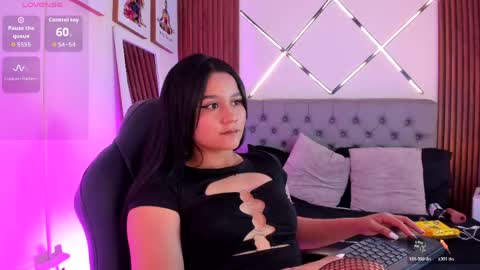 Snapshot of alisson_sanders chatting on 05-28-26, 01:41 Alisson online show from 05-28-26, 01:41