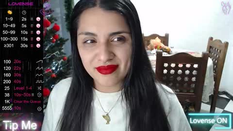 Snapshot of alix_beltran chatting on 12-20-25, 03:13 Alix online show from 12-20-25, 03:13
