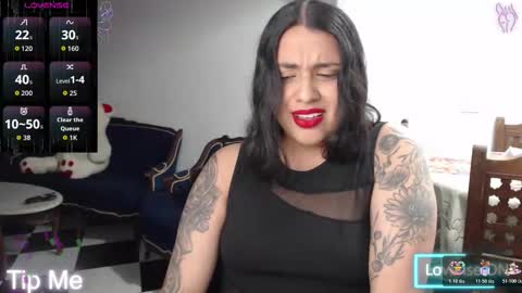 Snapshot of alix_beltran chatting on 03-28-26, 11:04 Alix online show from 03-28-26, 11:04