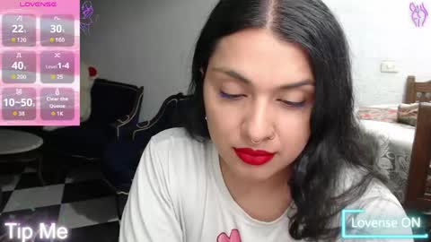 Alix online show from 05-26-26, 12:28