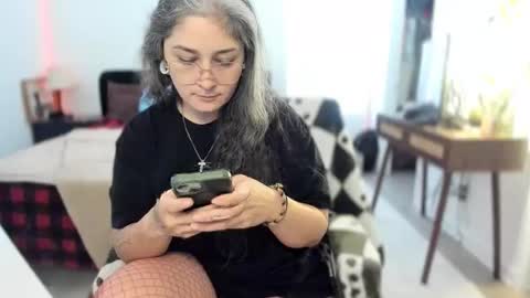 alix_valentine online show from 05-17-26, 06:48