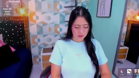 Snapshot of alixablake chatting on 06-12-26, 12:15 Alexa online show from 06-12-26, 12:15