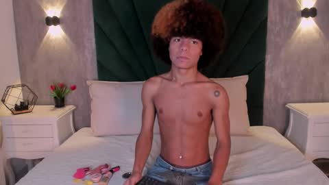  Alexis Etereo  online show from 02-05-26, 08:02