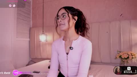 alizza_ online show from 04-30-26, 11:49
