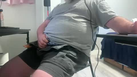 Allergictolove online show from 03-22-26, 09:18