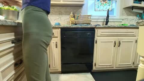 wishlist on bio online show from 01-17-26, 09:29