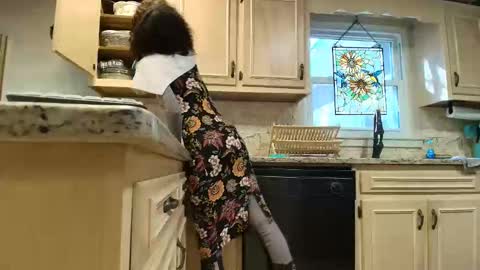 wishlist on bio online show from 02-08-26, 08:01