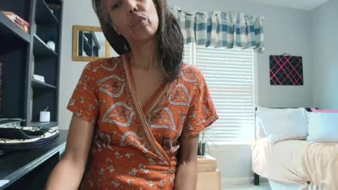 Snapshot of allgood4u chatting on 07-12-26, 10:01 wishlist on bio online show from 07-12-26, 10:01