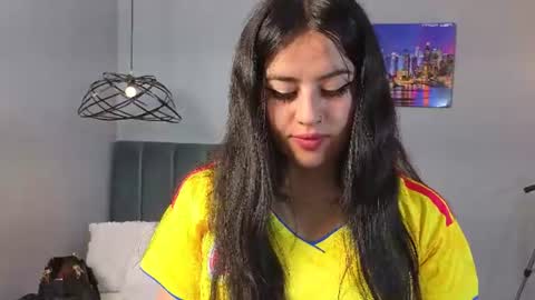 Snapshot of alli_cooper chatting on 06-27-26, 02:12 Ali online show from 06-27-26, 02:12