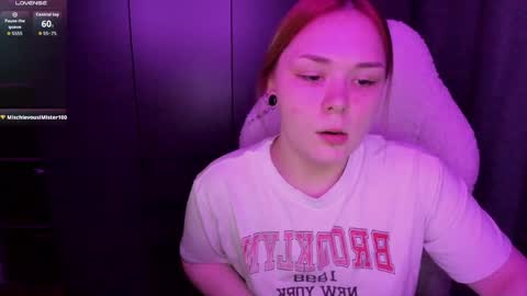 Snapshot of alli_zi chatting on 05-31-26, 06:09 Blair online show from 05-31-26, 06:09