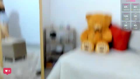    online show from 07-02-26, 12:44