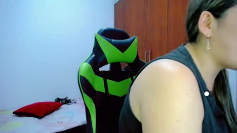  Alisson online show from 01-08-25, 08:39