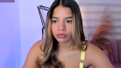 Snapshot of allison_owensxx chatting on 06-06-26, 11:15 Allison online show from 06-06-26, 11:15