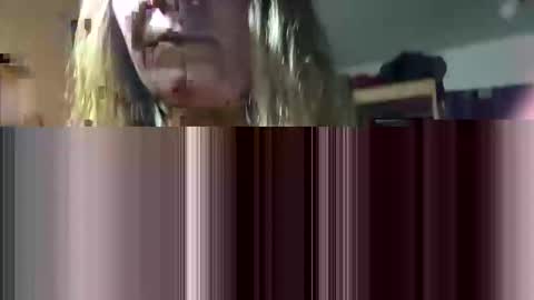 allisonlove2 online show from 05-19-26, 01:56