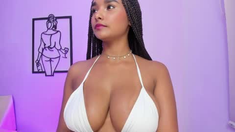Snapshot of allisonn_bell chatting on 04-30-26, 11:09 Allison online show from 04-30-26, 11:09