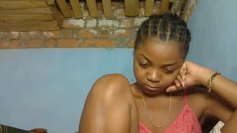 allizida01 online show from 02-12-26, 07:20