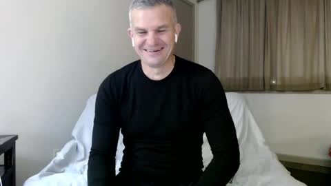 Snapshot of allnaked4 chatting on 11-25-25, 01:27 allnaked4 online show from 11-25-25, 01:27