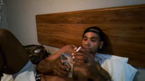allthewayup10 online show from 06-22-26, 07:49