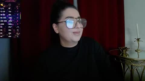 Snapshot of allyiah chatting on 11-12-25, 07:46 online show from 11-12-25, 07:46