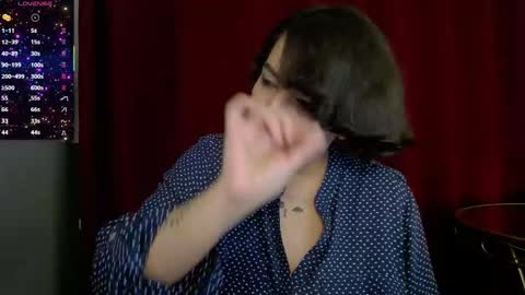 Snapshot of allyiah chatting on 11-16-25, 10:04 online show from 11-16-25, 10:04