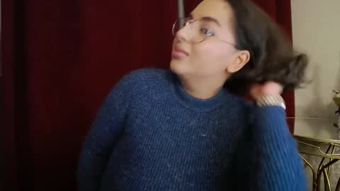 Snapshot of allyiah chatting on 12-13-25, 07:53 online show from 12-13-25, 07:53