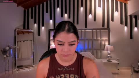 Snapshot of allyjensen chatting on 06-07-26, 10:30 Alisson online show from 06-07-26, 10:30