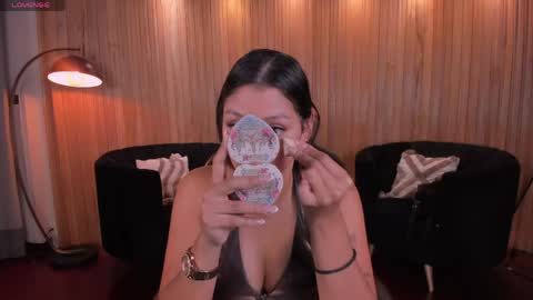 Snapshot of allyjensen chatting on 06-08-26, 10:26 Alisson online show from 06-08-26, 10:26