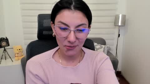 Snapshot of allysonmorgan_ chatting on 01-16-25, 02:08 allyson online show from 01-16-25, 02:08