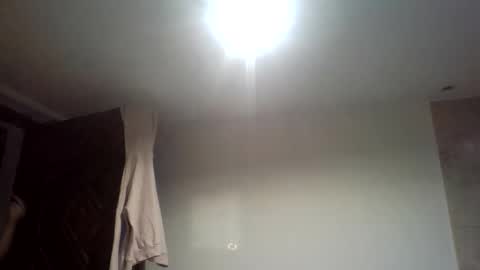 Snapshot of alma_amy chatting on 02-19-26, 09:44 Alma online show from 02-19-26, 09:44