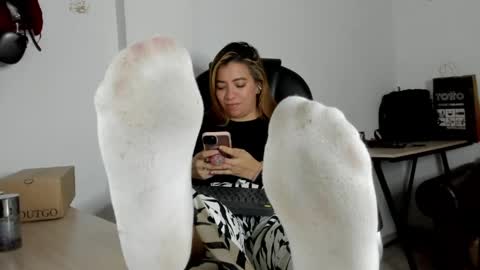 ALMA FENIX  online show from 04-15-26, 07:59