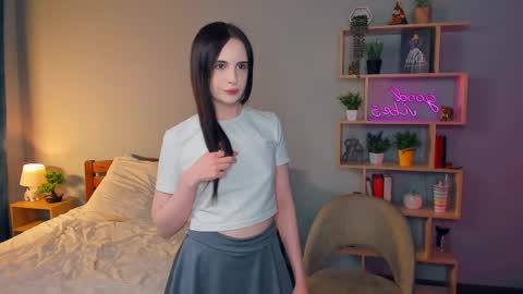 Snapshot of alonareinicke chatting on 05-08-26, 07:08 Alona online show from 05-08-26, 07:08