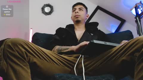 alpha_latino_ online show from 05-18-26, 07:25