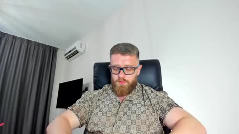 Alphaalexxx Lets reach Me 100 thumbs up online show from 05-29-26, 07:56
