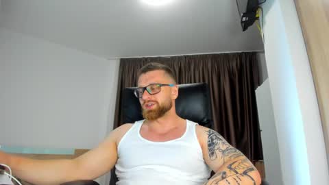 Alphaalexxx Lets reach Me 100 thumbs up online show from 06-23-26, 07:23